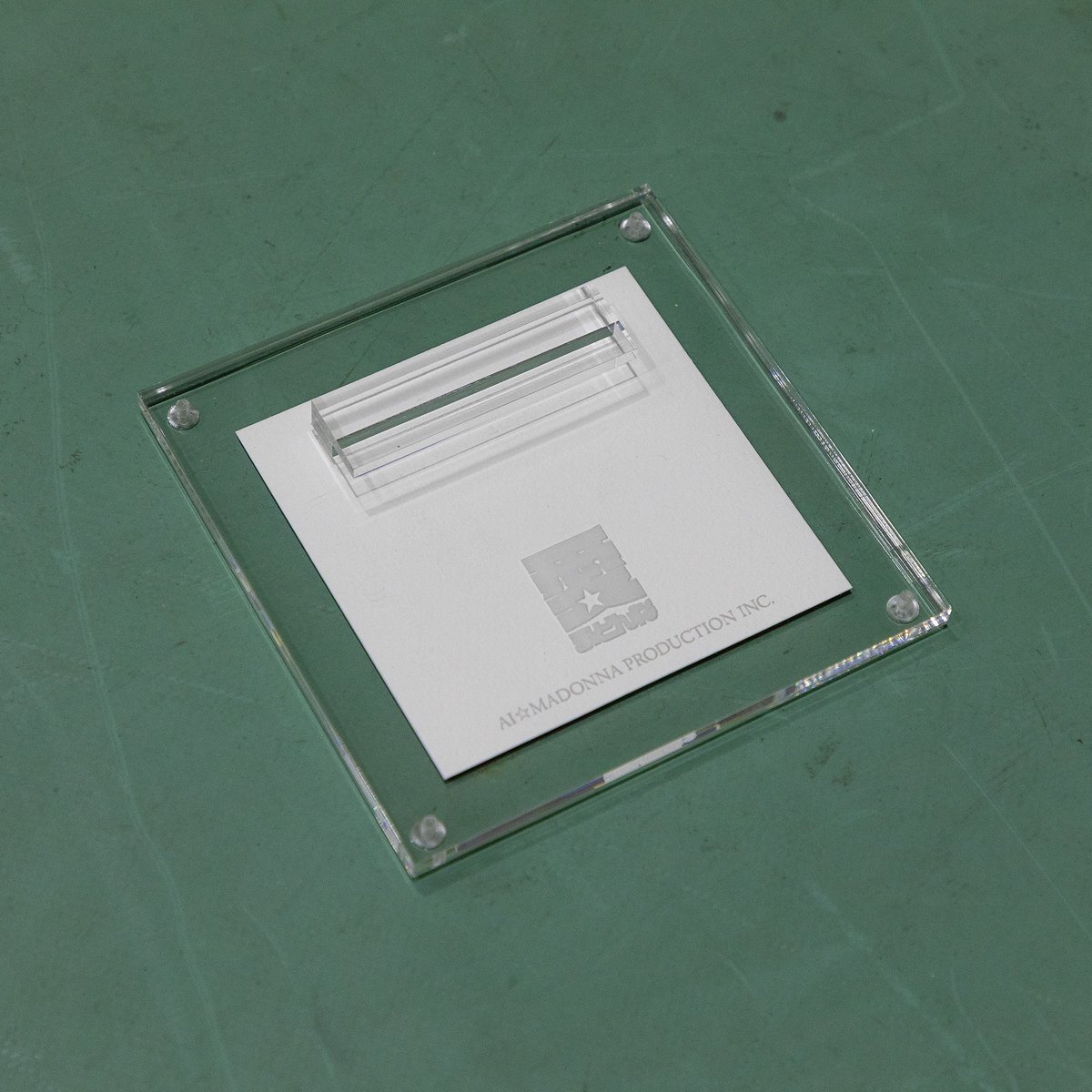 福島チャリティー版画専用『アクリルフレーム』＊フレームのみ | AI