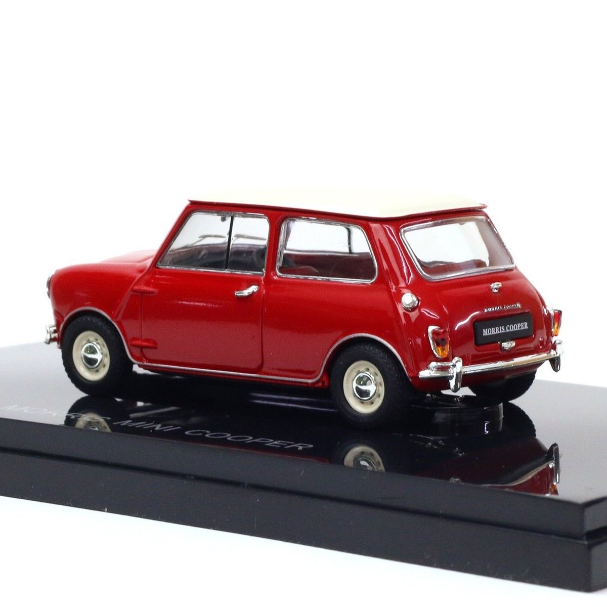 エブロ 1/43 モーリス ミニ クーパー レッド/ホワイト (44406) | Classc