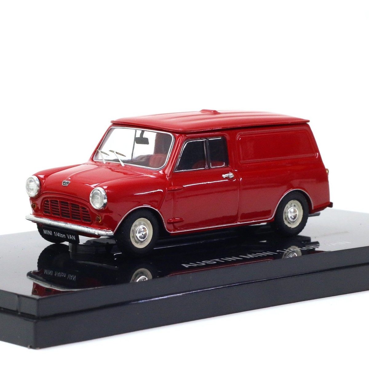 エブロ 1/43 オースチン ミニ バン レッド (44560) | Classca