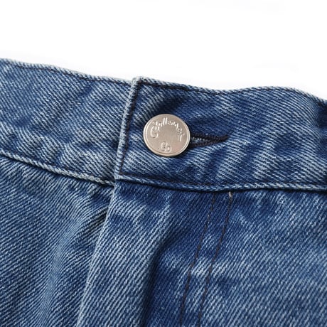 BAGGY SHORTS