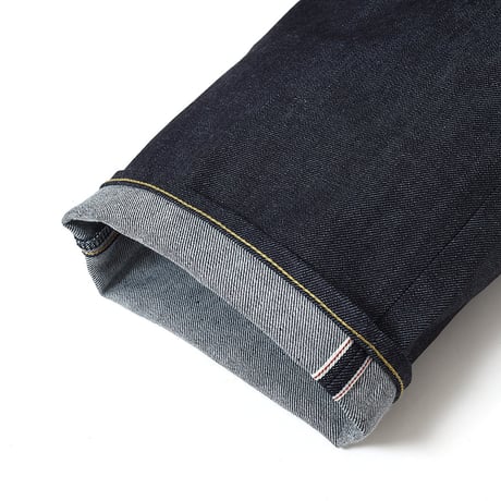 CLASSIC DENIM PANTS