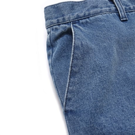BAGGY SHORTS