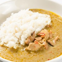 高知産  四万十ぶしゅかんグリーンカレー