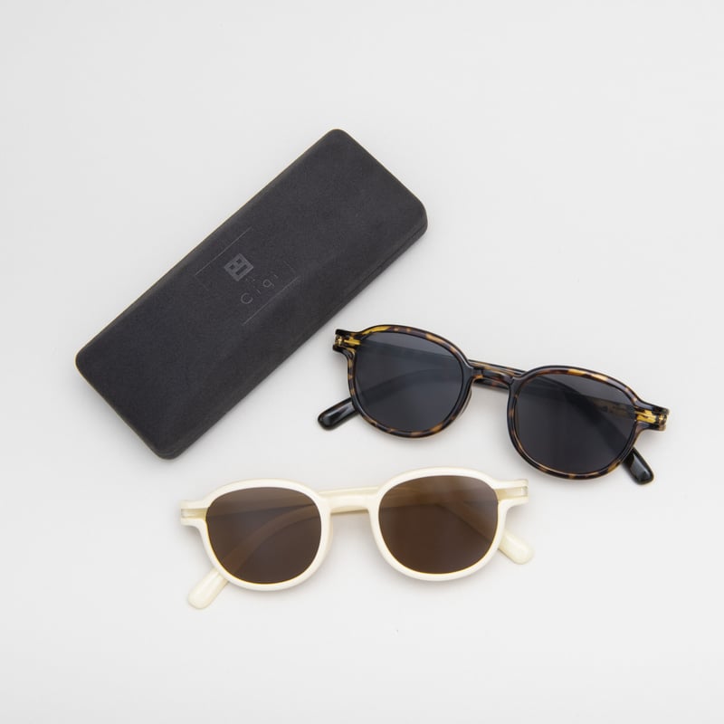 ベクター  PIET HEIN EEK ⇄ Ciqi 