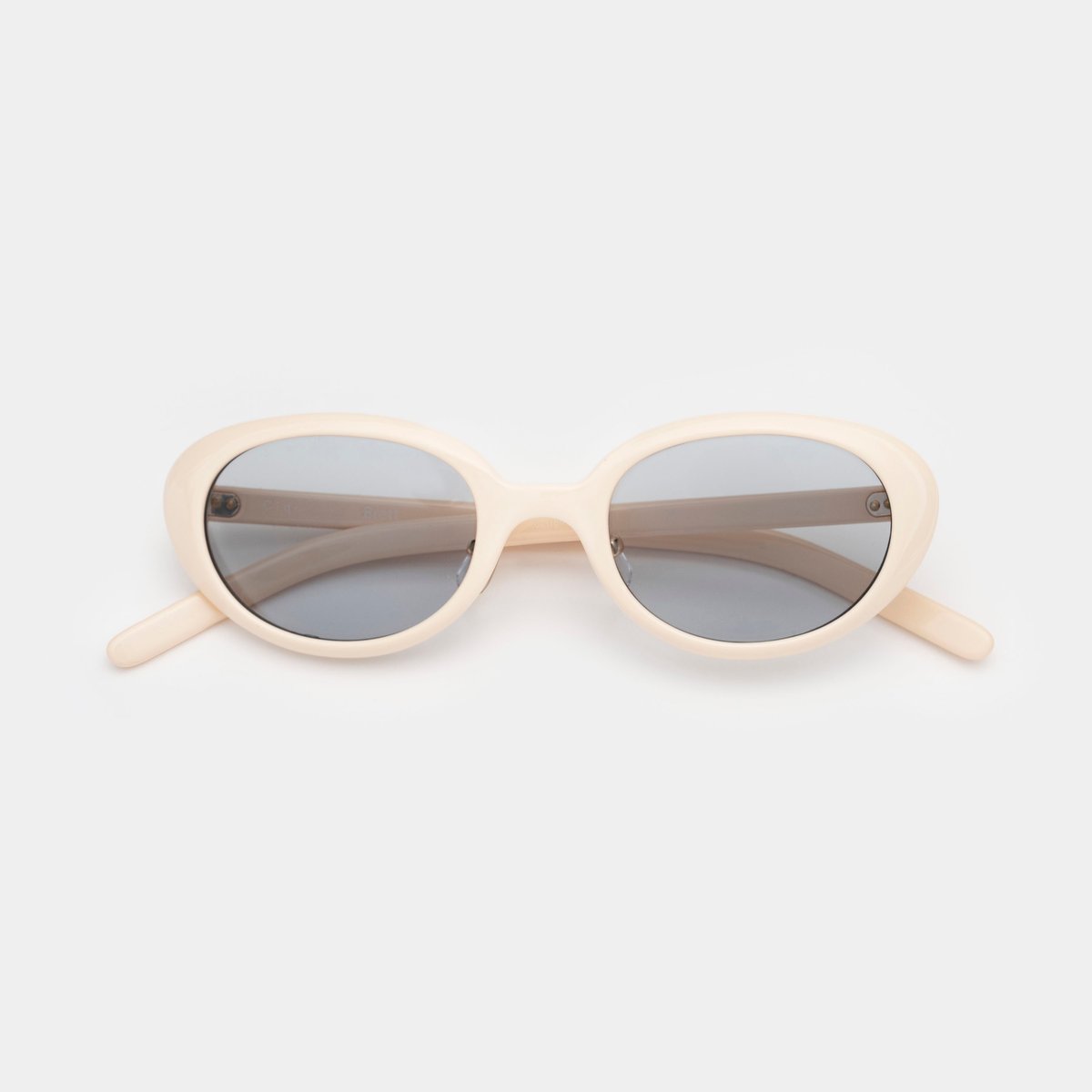BRETT Ivory / Light Gray Lens sunglasses《ブレット ア