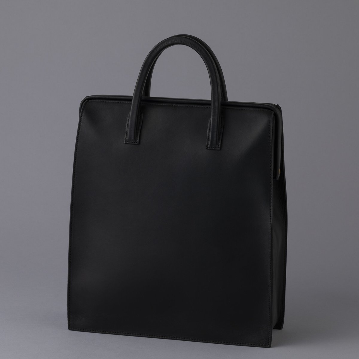 3*3様 ヌ nu 口枠鞄 top frame bag Mサイズ top frame bag | ヌ