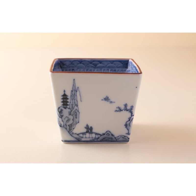 川上真子 九谷焼 角小鉢 山水図 | HemingArts