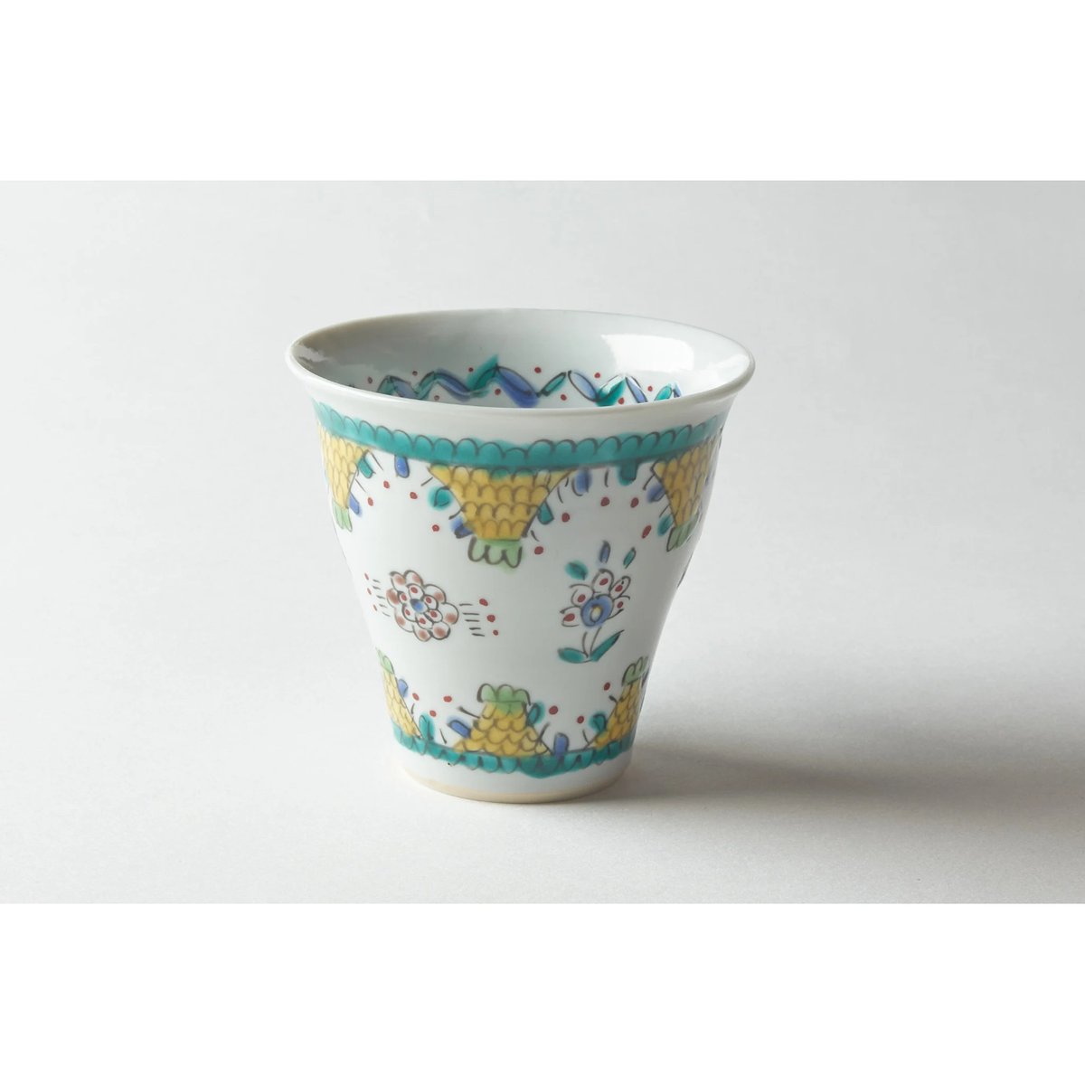 永井麻美子さん 九谷焼 二段重 新品 永井麻美子さん 九谷焼 二段重 新品