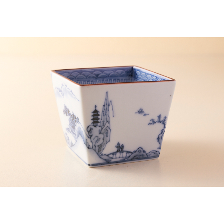 川上真子 九谷焼 角小鉢 山水図 | HemingArts