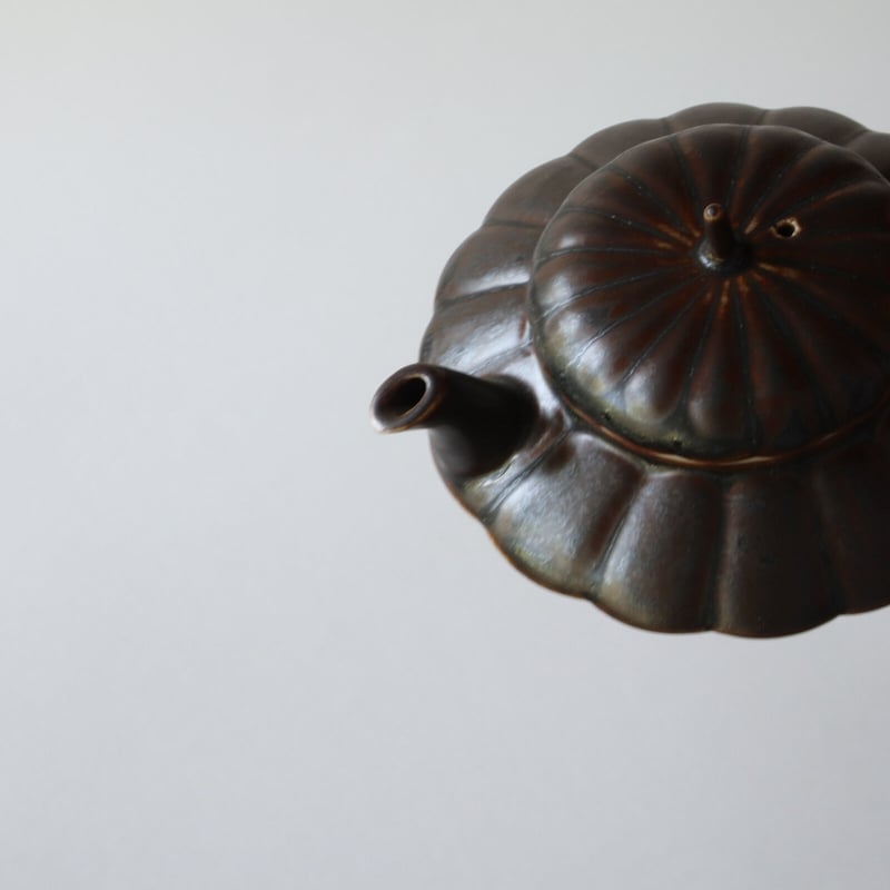 宮腰徳二 九谷焼 水滴 黒 B | HemingArts