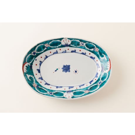 永井麻美子　色絵楕円カレー皿