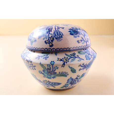 稲積佳谷　伝説の怪獣　蓋つき壺  青