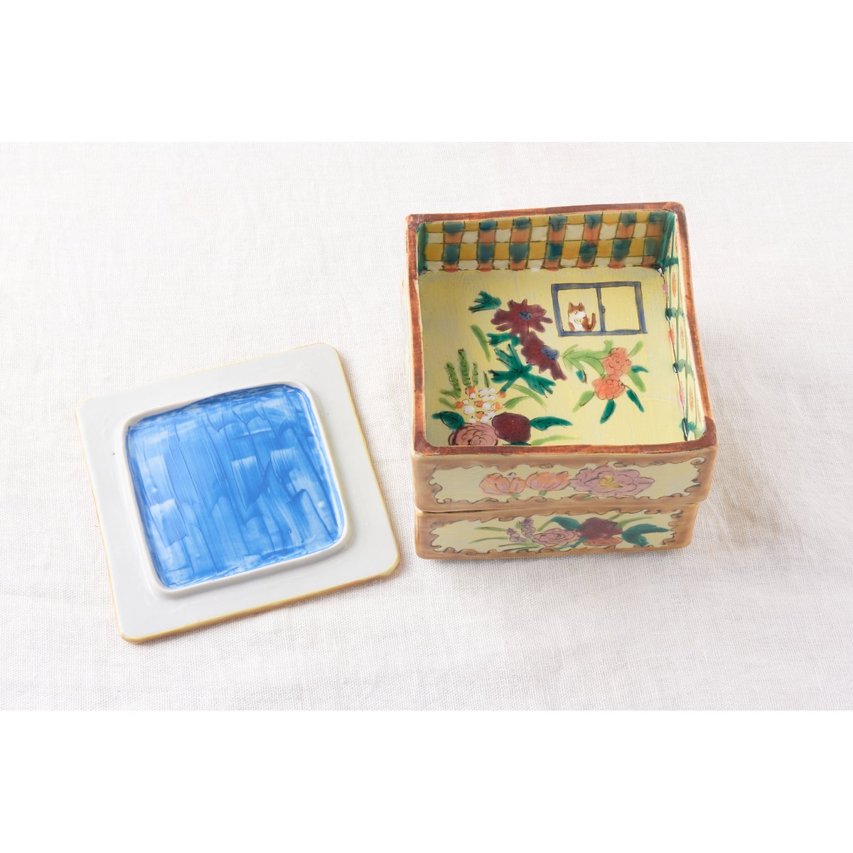 永井麻美子さん　九谷焼　二段重　新品 永井麻美子さん 九谷焼 二段重 新品 - メルカリ