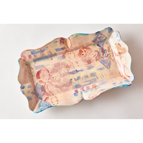 稲積佳谷　春影　輪花長角皿　レッド