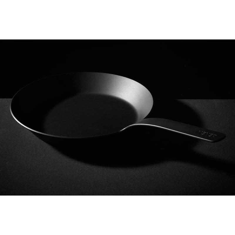 MEYER IRON PAN (鉄のフライパン) | HemingArts MEYER IRON PAN (鉄のフライパン) | HemingArts