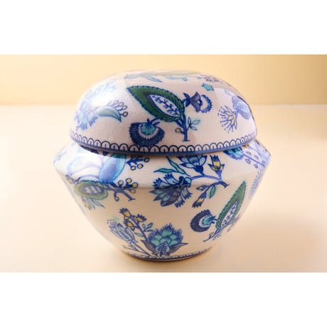 稲積佳谷　伝説の怪獣　蓋つき壺  青
