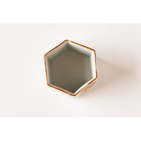 稲葉信一　南天　六角盃 A