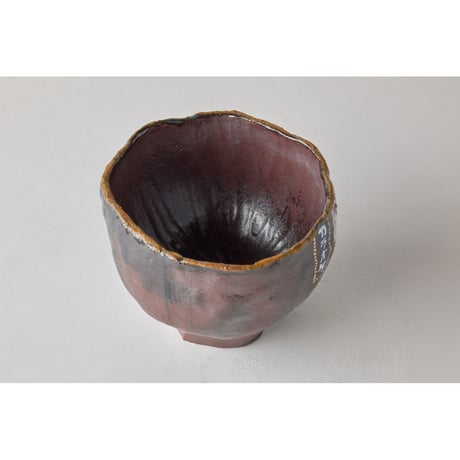 北井真衣　暗がりネオンサイン　茶碗