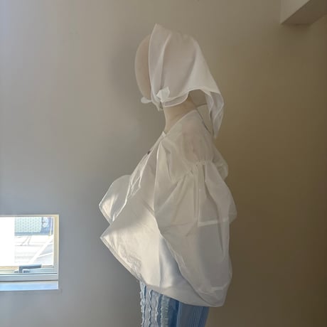 WILD THINGS poncho with scarf  white