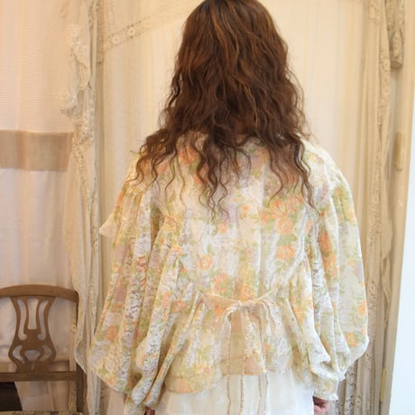 lace shirt