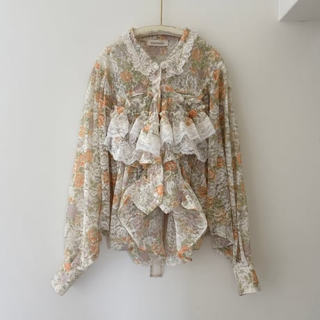 lace shirt