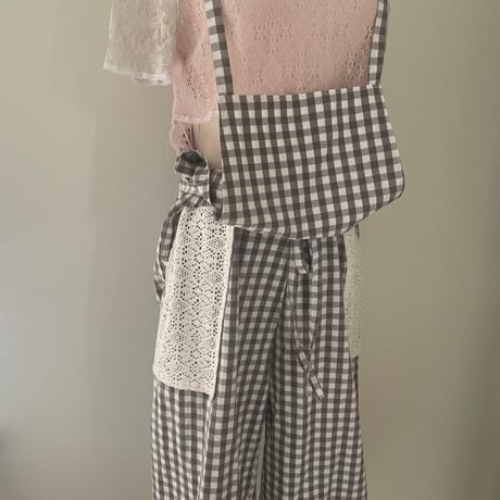 salopette trousers　gingham