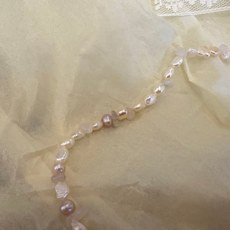 Venus necklace
