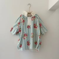 手縫いのTシャツ