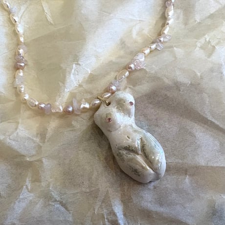 Venus necklace