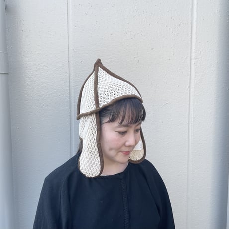 light though ushanka