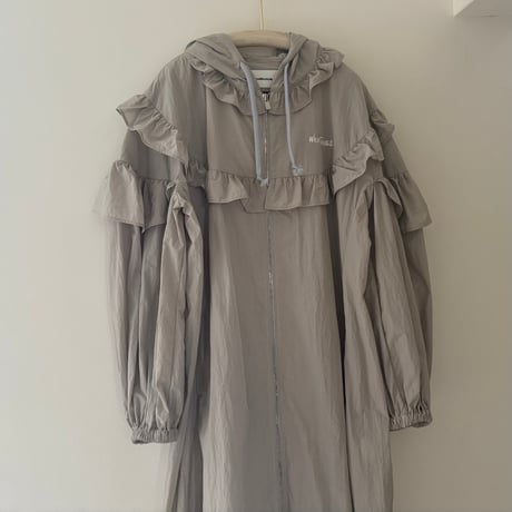WILD THINGS Nylon dress グレージュ