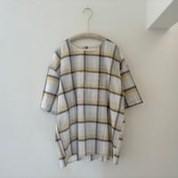 room shirt チェック