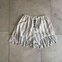 おうさまフリルパンツ