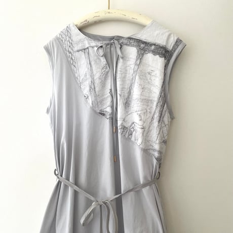 nosleeve dress/gray