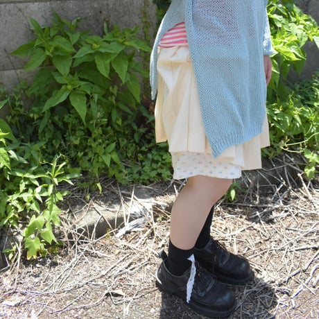 knit pullover ブローチ付き