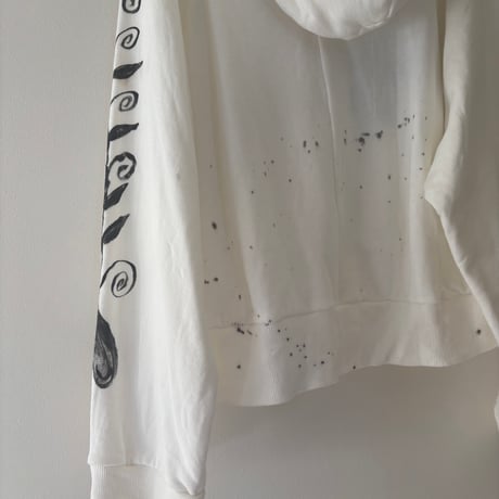 harune hoodie