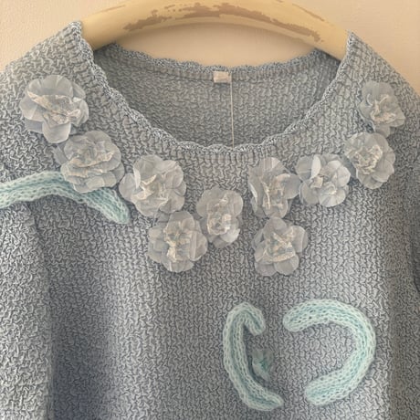 printed knit tops
