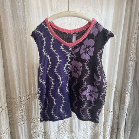 Knit vest