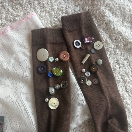 last one⭐︎button socks