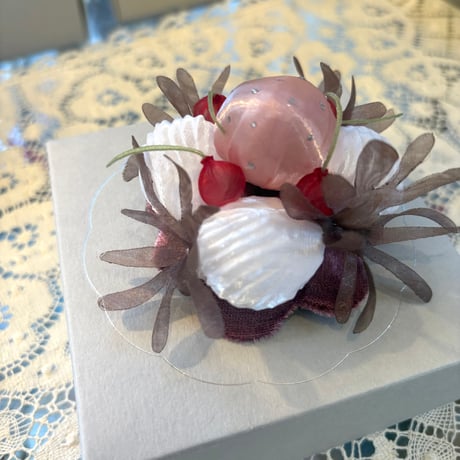 Cherry &strawberry cake バレッタ