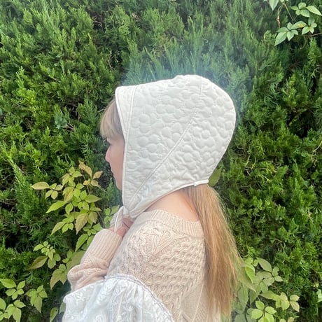 quilting hat/white
