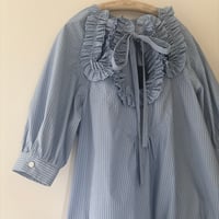 ラスト1☆Frilled design blouse