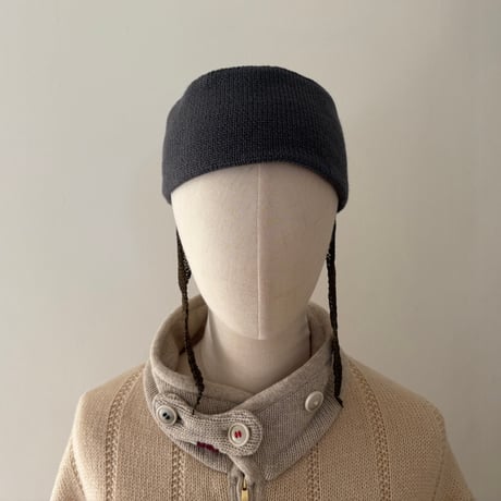 met hair band/charcorl