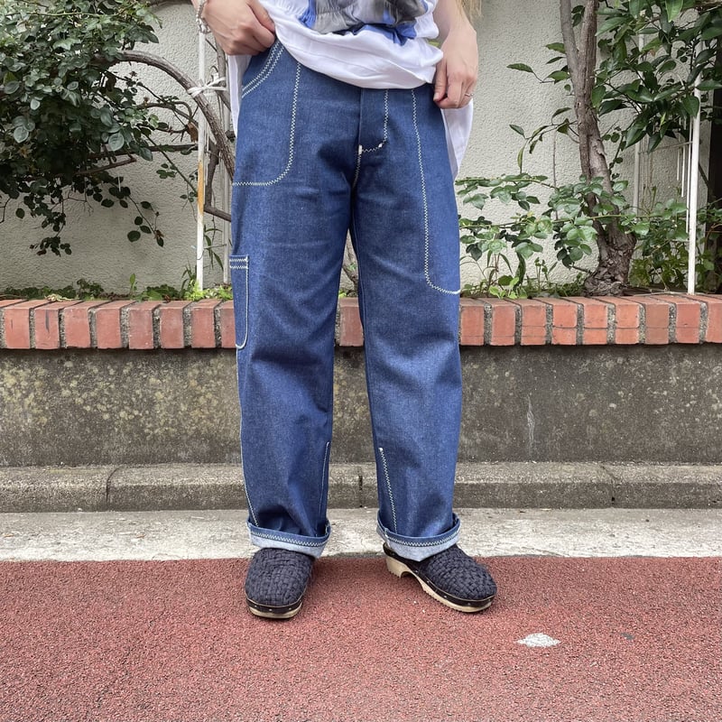 ジグザグステッチのデニムパンツ ブルー×ホワイト(サイズ2 ジグザグステッチのデニムパンツ ブルー×ホワイト(サイズ2