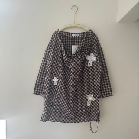 cross series/blouse