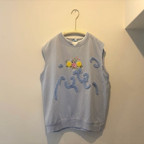 printed knit/sweat vest