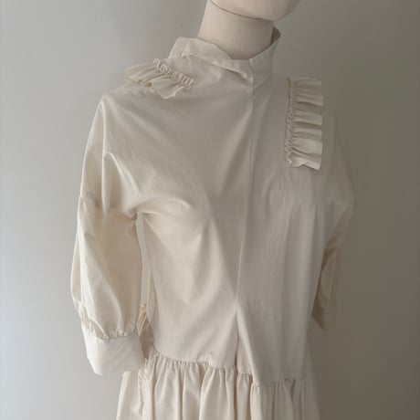 Design 2WAY dress/white