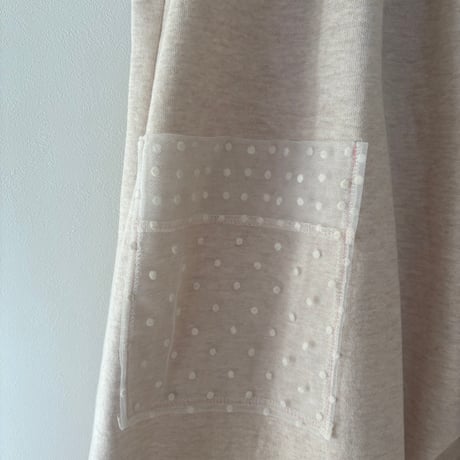 Patchwork bib saloptte