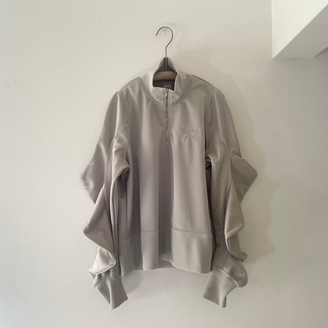 Reebok half zip deformed sweatshirt/greige