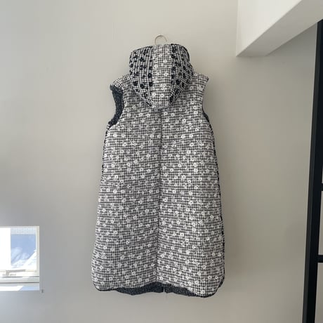 Flower puff vest